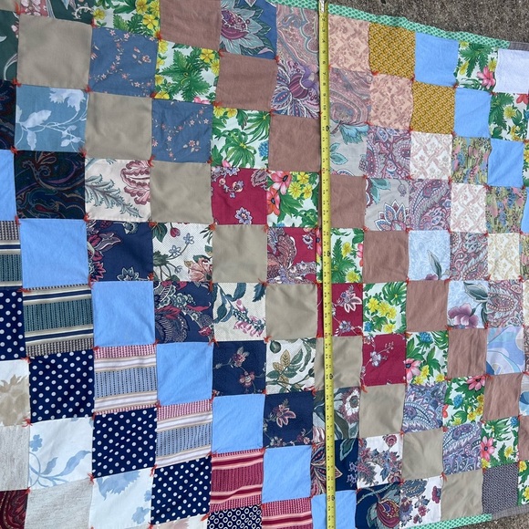 Mid Century Farmhouse Quilt - Picture 5 of 8